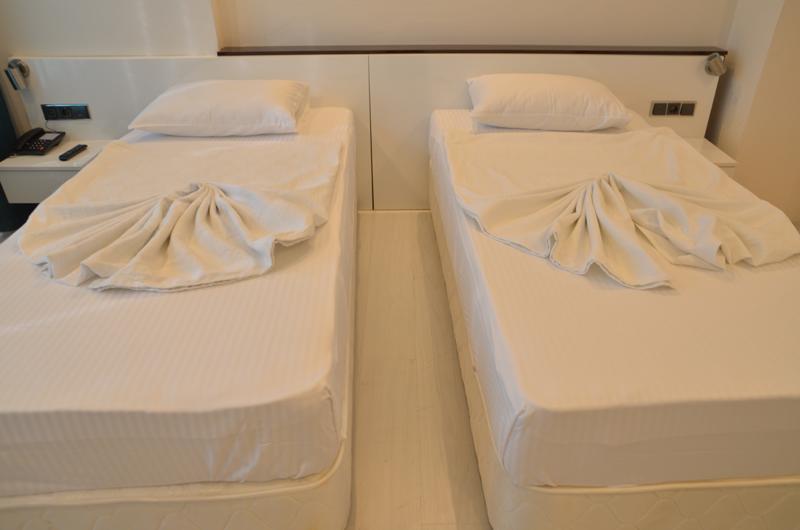 Kayislioglu Otel Μπουρντούρ Εξωτερικό φωτογραφία